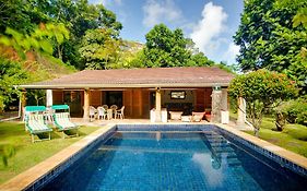 Cote Sud - Unique Villa & Bungalows Intendance Road